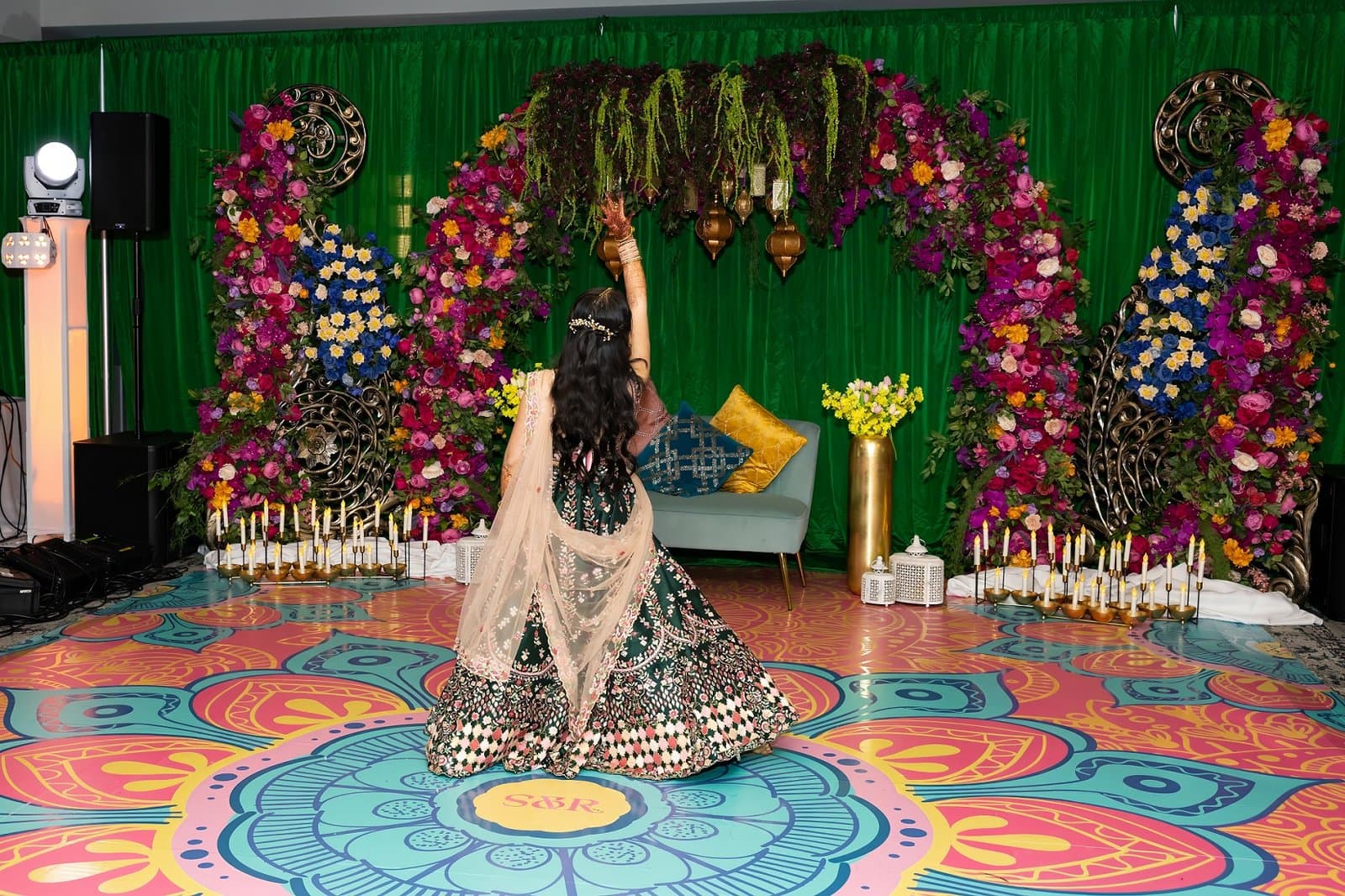Shreya & Rupayan — photograph 2